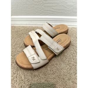 🆕 CLARKS | Roseville Bay White Leather Neutral Comfy Sandals | Women’s 10W